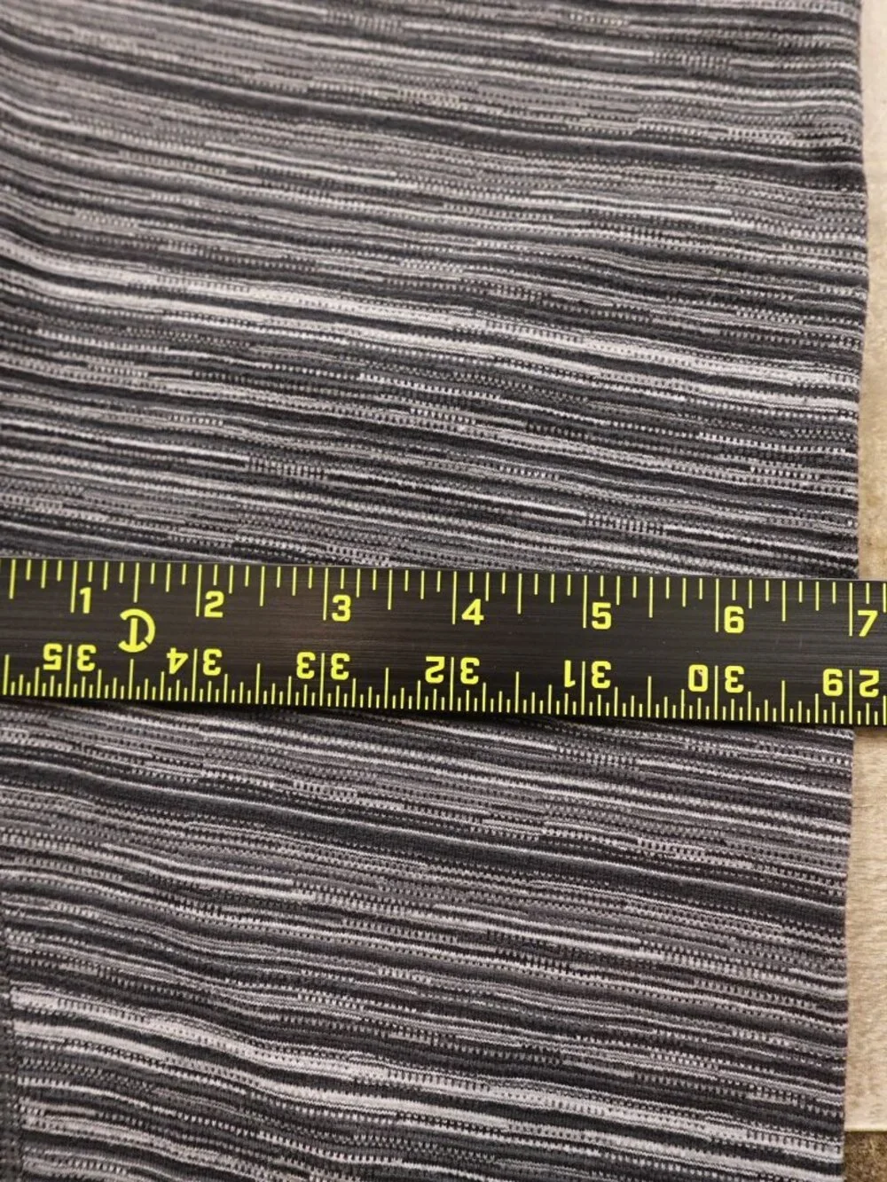 Lululemon Wunder Under Hi-Rise Tight Women’s 6 Black Gray Stripe 30.5
